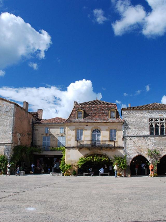 Bastide de Monpazier en Dordogne