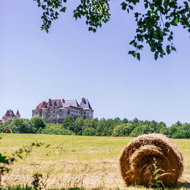 Château de Biron en Dordogne Périgord