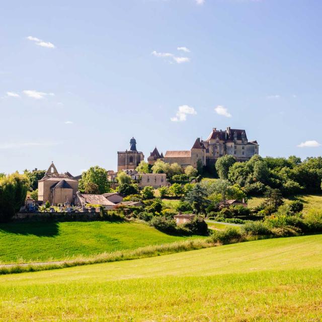 Château de Biron en Dordogne Périgord