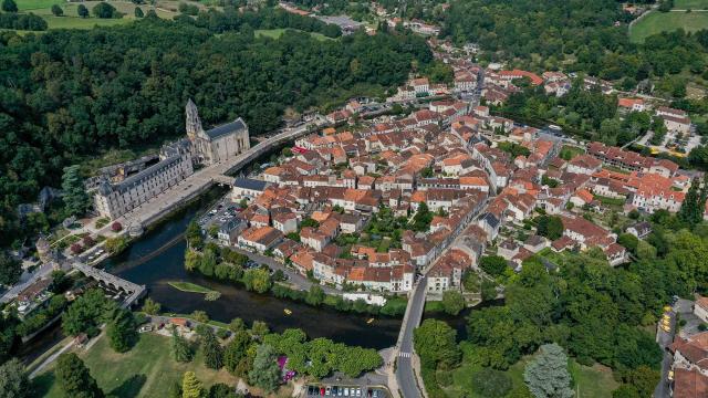 Brantôme et son abbaye, vue du ciel