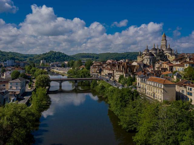 Périgueux et la rivière Isle