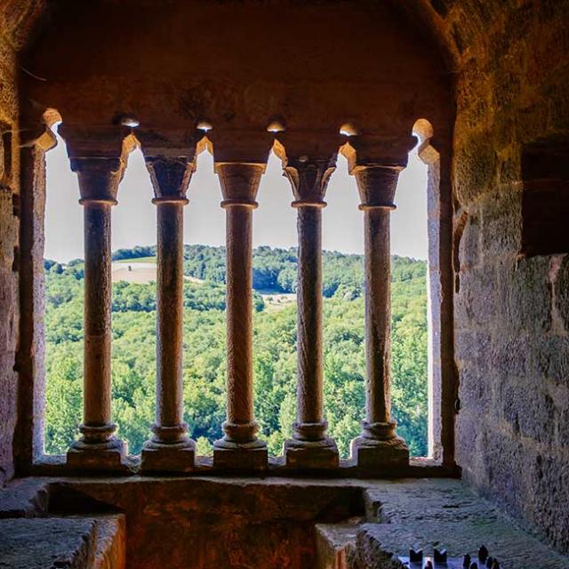 Château de Commarque aux Eyzies en Dordogne Périgord