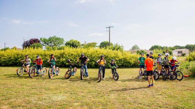 Randonnée en trottinette électrique en Dordogne Périgord