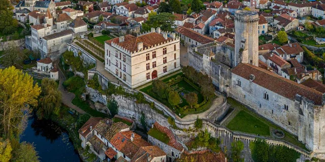 Village et château de Bourdeilles