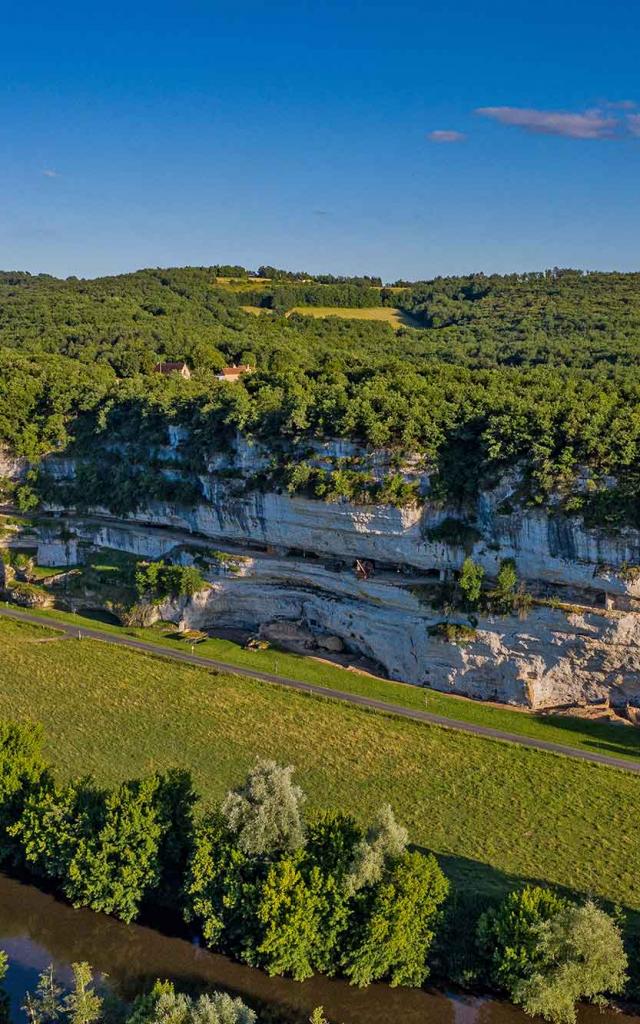 La Roque Saint-Christophe en vallée de la Vézère