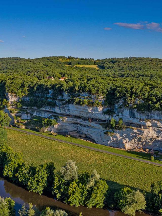 La Roque Saint-Christophe en vallée de la Vézère