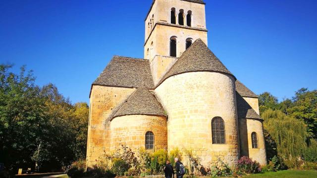 église romane à Saint-Léon sur Vézère