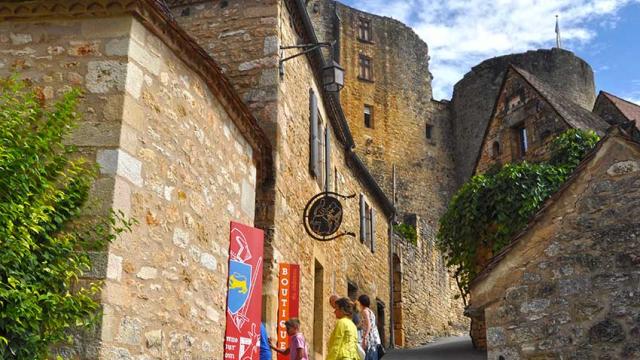 Village De Castelnaud