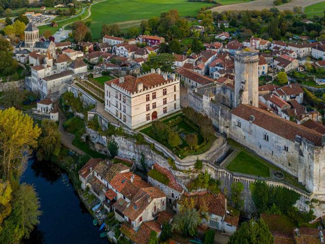 Village et Château de Bourdeilles