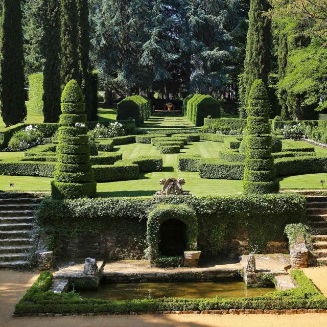 Jardins du Manoir d'Eyrignac à Salignac-Eyvigues