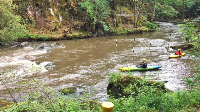 Kayak sur l'Auvézère