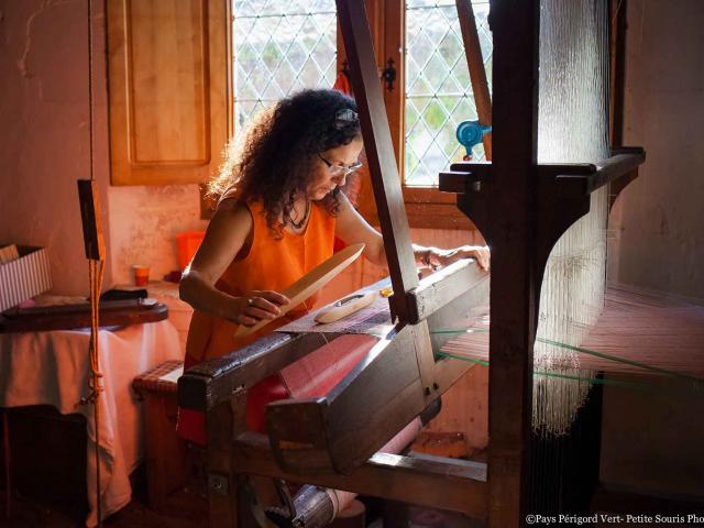 Atelier des Tisserands et de la Charentaise à Varaignes