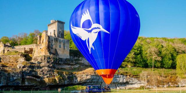 Vol en montgolfière au Château de Commarque