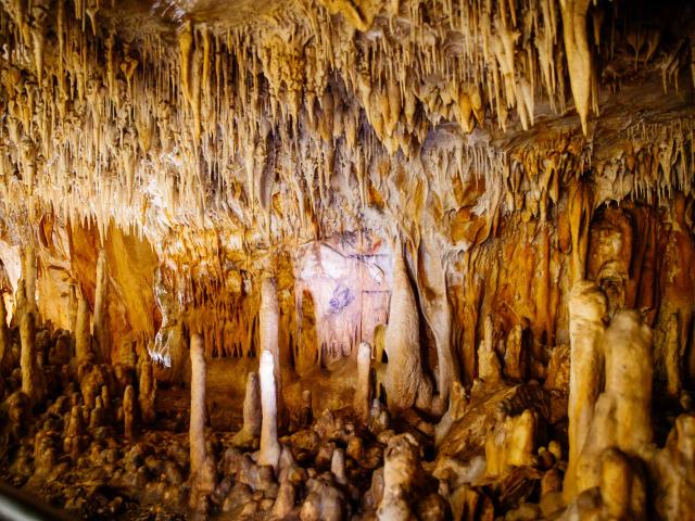 Grotte de Villars