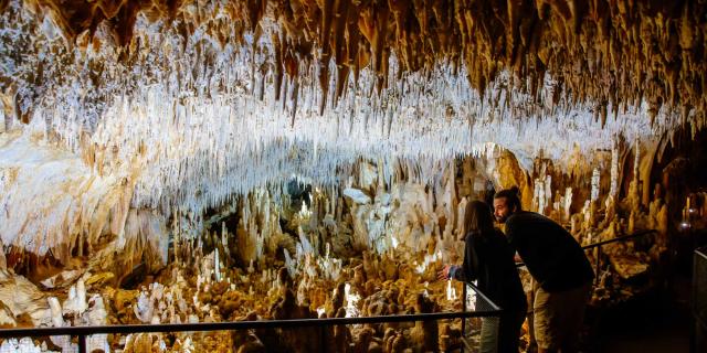 Grotte de Villars