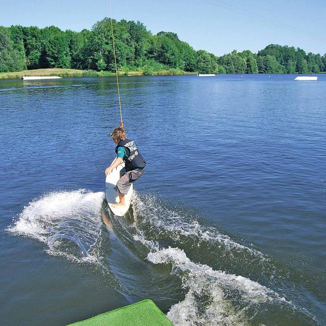 Téléski nautique à Rouffiac