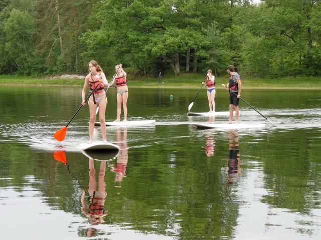 Stand Up Paddle à Saint-Saud Lacoussière