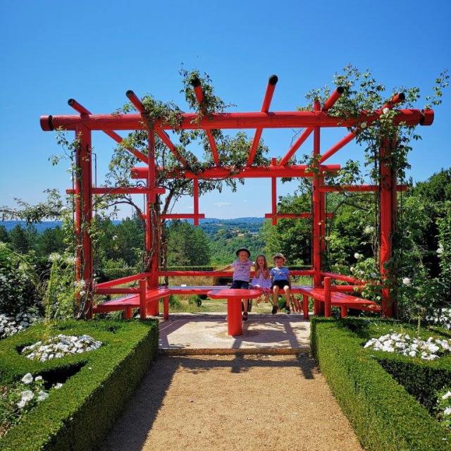 Jardins d'Eyrignac à Salignac Eyvigues - Le Jardin Blanc