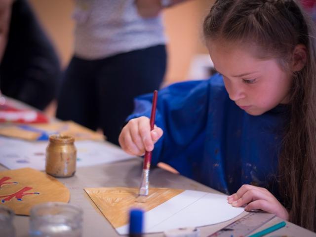 Atelier calligraphie au Château de Bourdeilles