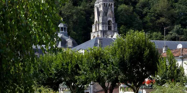 Canoë sur la Dronne à Brantôme