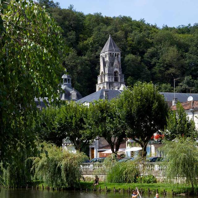 Canoë sur la Dronne à Brantôme