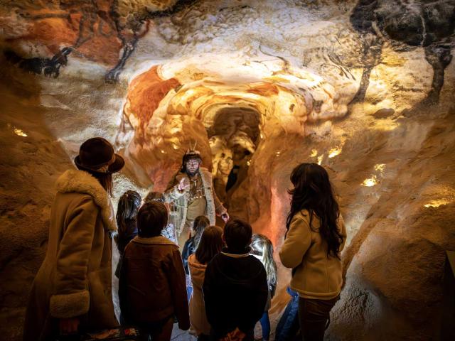 Visite contée à Lascaux 4