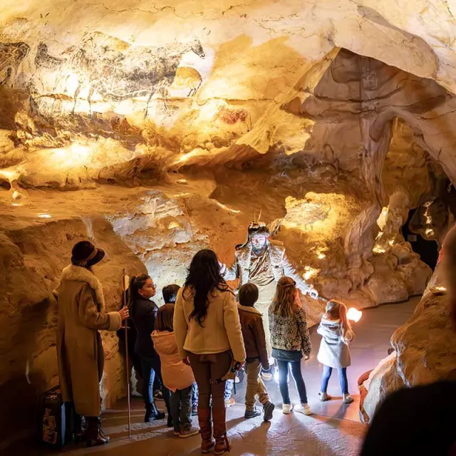 Visites Contées à Lascaux 4