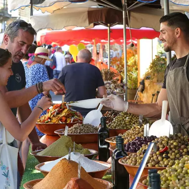 Marché Le Bugue