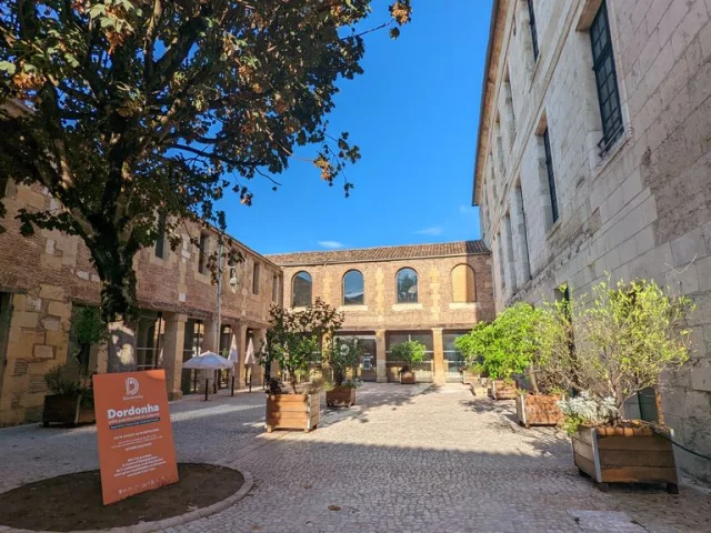 Cour Dordonha à Bergerac