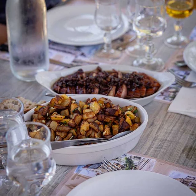 Ferme Auberge La Garrigue Haute à Prats de Carlux