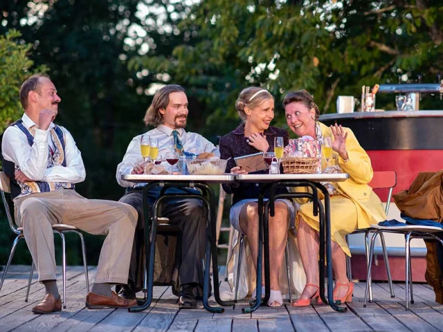 Un air de famille par la troupe du Théâtre du Roi de Coeur