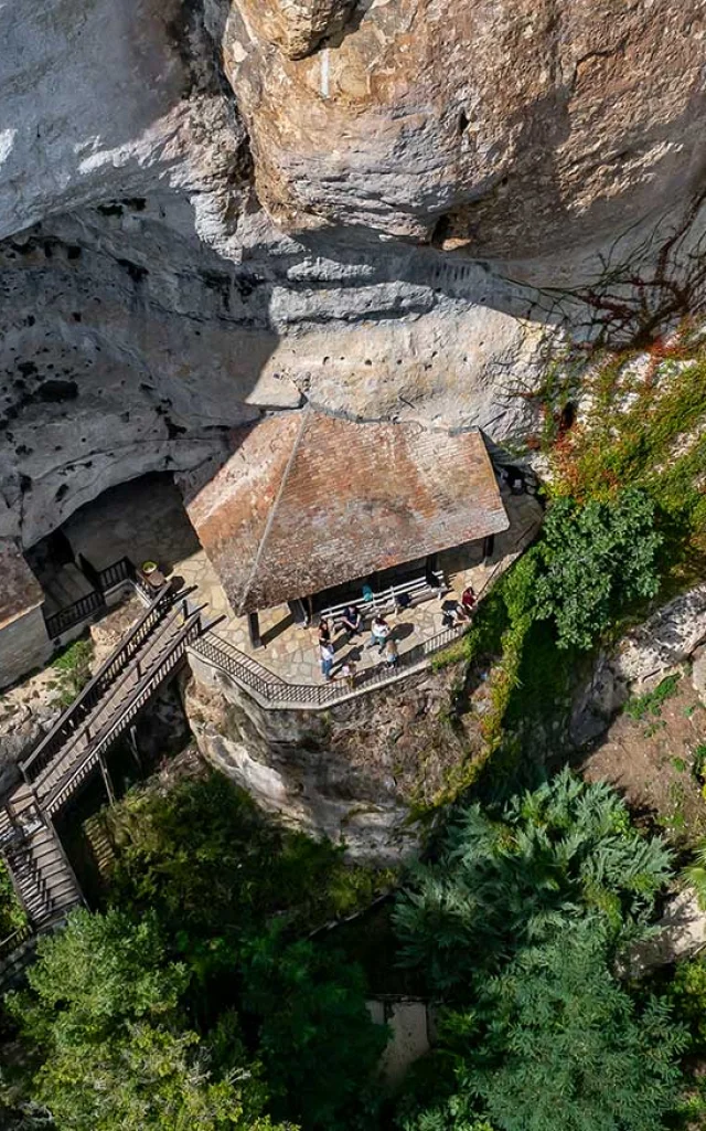 Grotte du Grand Roc aux Eyzies