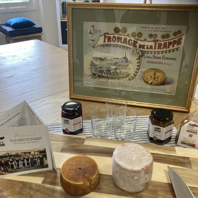 Fromages De La Trappe à Echourgnac