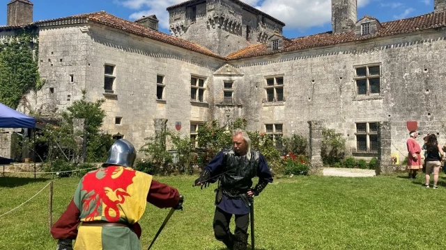 Chateau De Mareuil