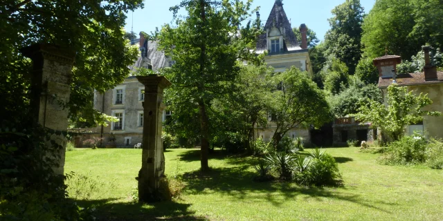 Chateau Du Logis 02