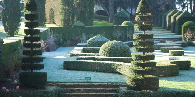 Eyrignac et ses jardins en hiver à Salignac Eyvigues