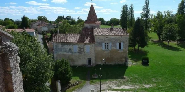 Manoir De Lau