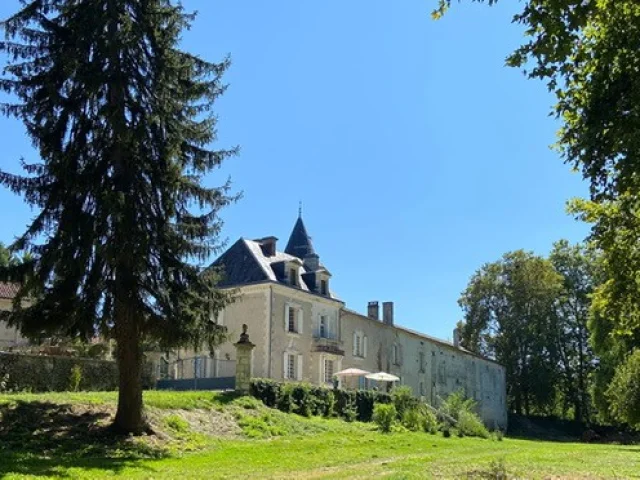 Saint Croix De Mareuil Original Chateaudesaintecroixdemareuil