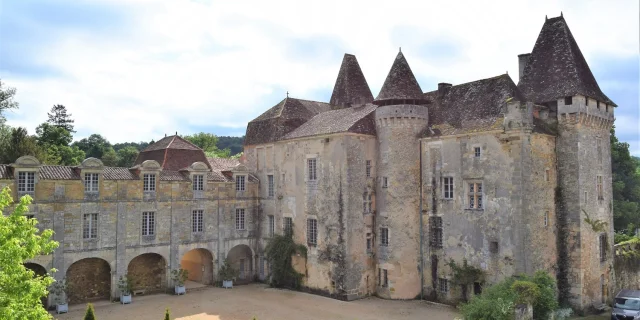 Saint Jean De Cole Chateau La Marthonie Ot Perigordlimousin