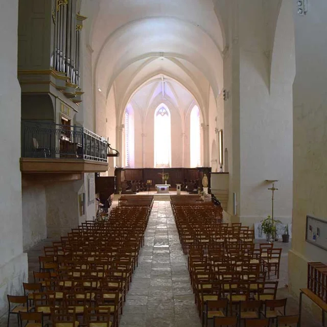 L'église de Saint-Astier et son clocher fortifié