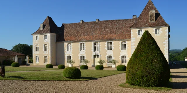 Chateau De Connezac