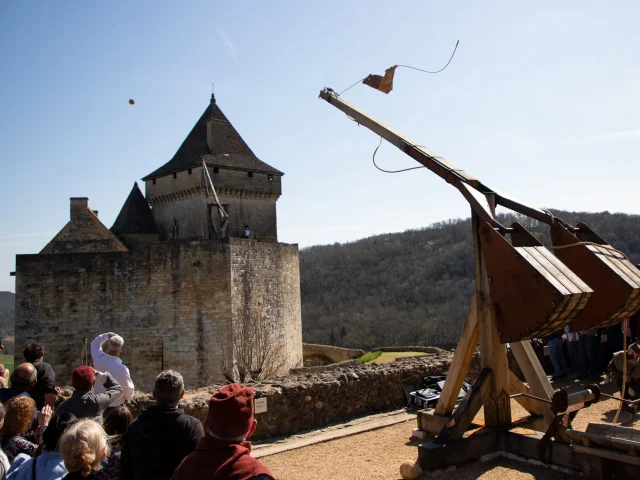 Castelnaud tir catapulte