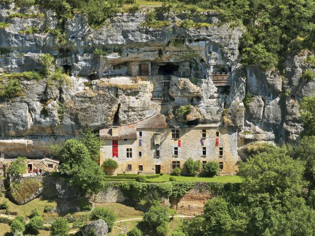 Façade Maison Forte de Reignac