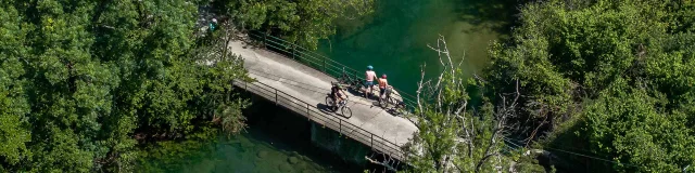 Balade à vélo dans la vallée du Céou